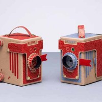 Viddy: a câmera, feita de papelão e sem lente, que funciona de verdade